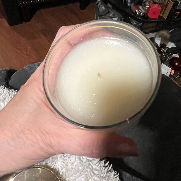 Jean Patou Vintge  Perfumed Candle 6.1 oz   No box!  Rare and Discontinued. New! - Picture 4 of 4